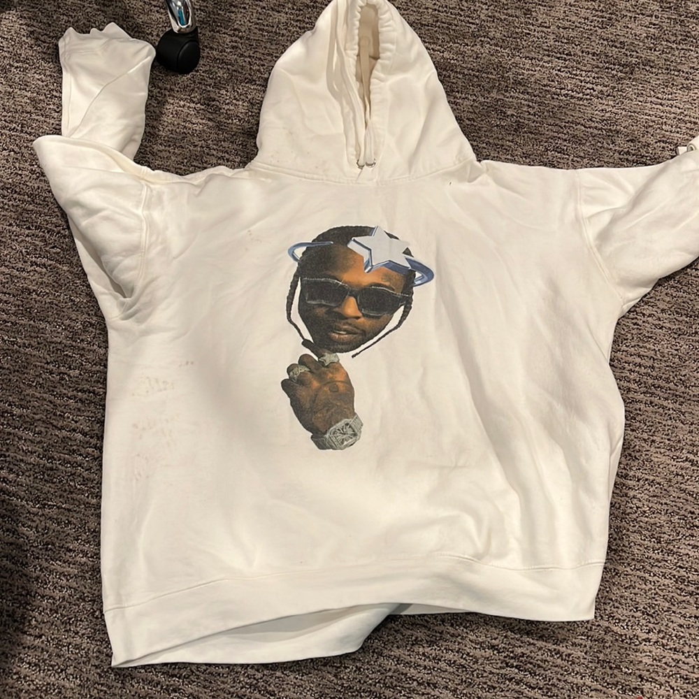 100% authentic size large pop smoke Vlone hoodie